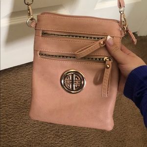 Crossbody bag